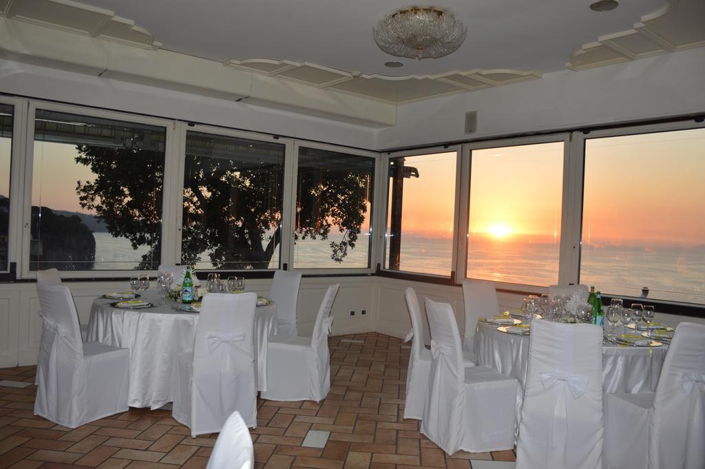 Hr Hotel & Spa Piano di Sorrento Exterior foto